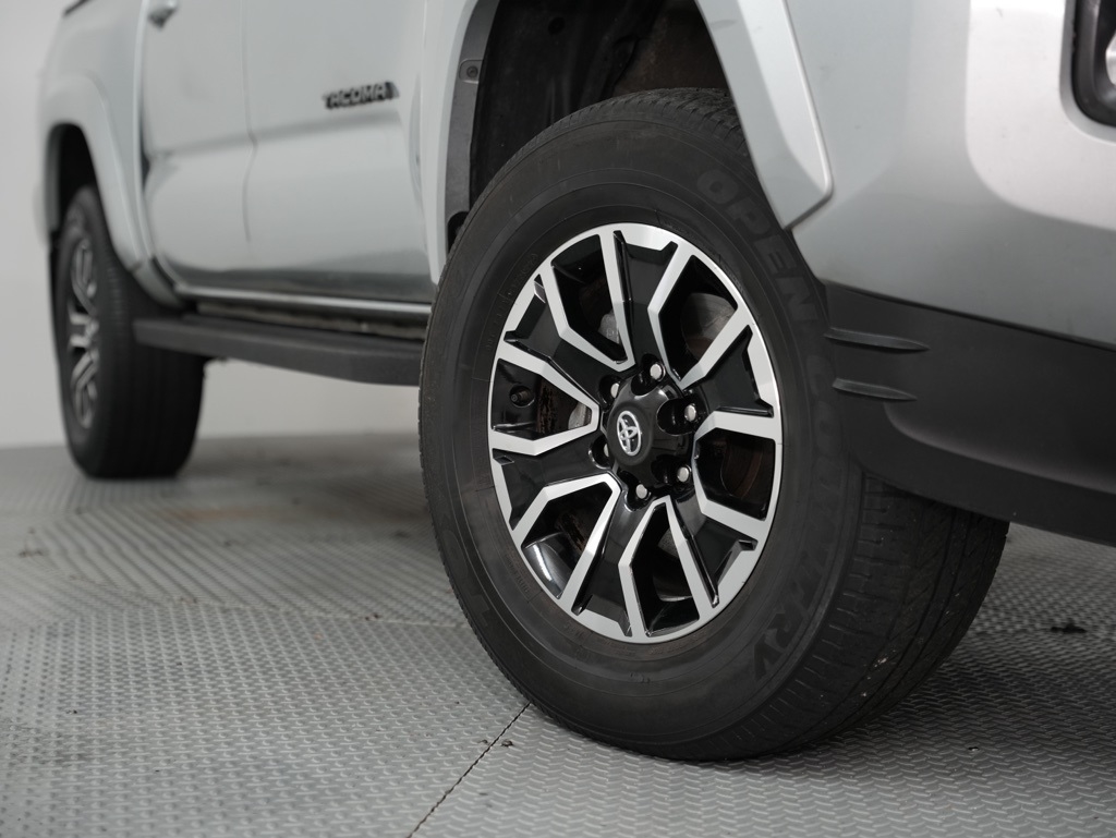 Toyota Tacoma 4WD TRD Off Road Double Cab 5' Bed V6 MT (Natl) 2023