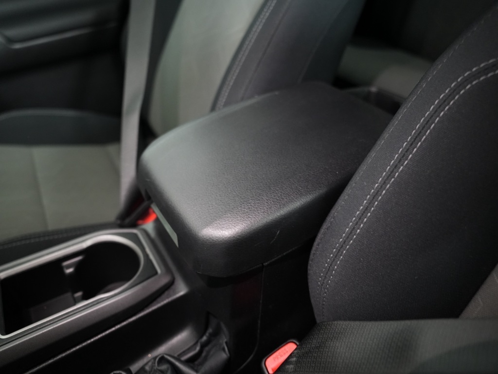 Toyota Tacoma 4WD TRD Off Road Double Cab 5' Bed V6 MT (Natl) 2023