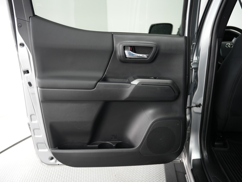 Toyota Tacoma 4WD TRD Off Road Double Cab 5' Bed V6 MT (Natl) 2023