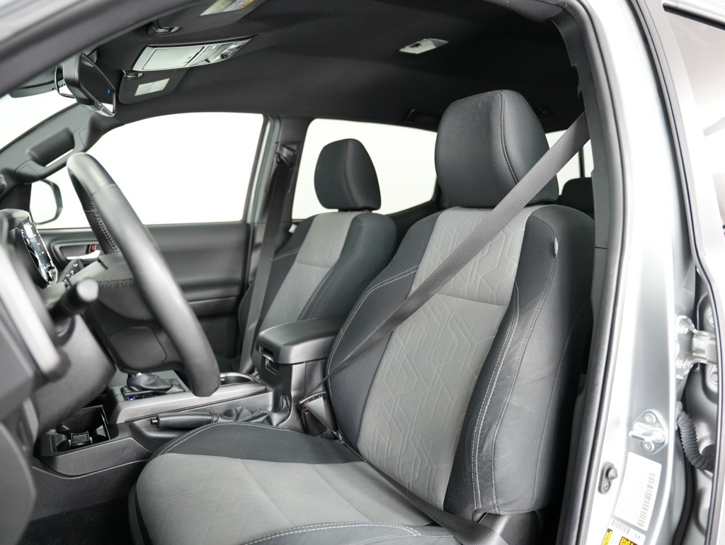 Toyota Tacoma 4WD TRD Off Road Double Cab 5' Bed V6 MT (Natl) 2023