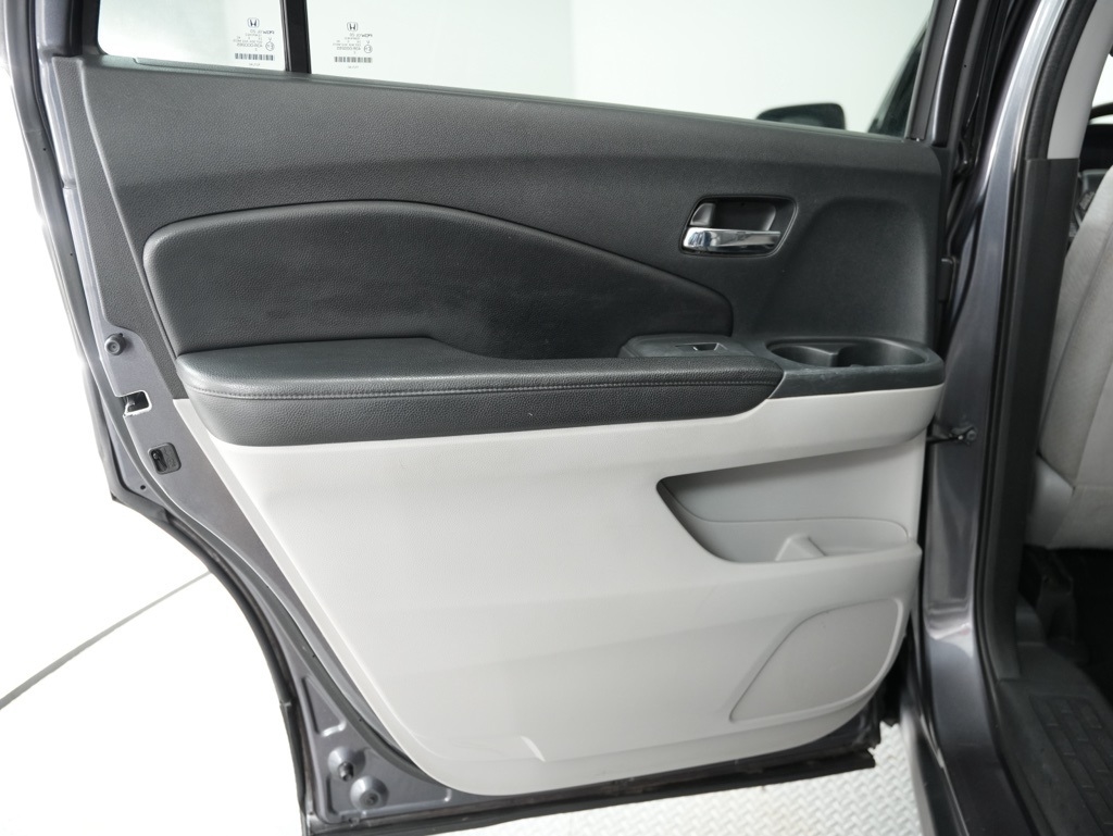 Honda Pilot AWD 4dr LX 2016