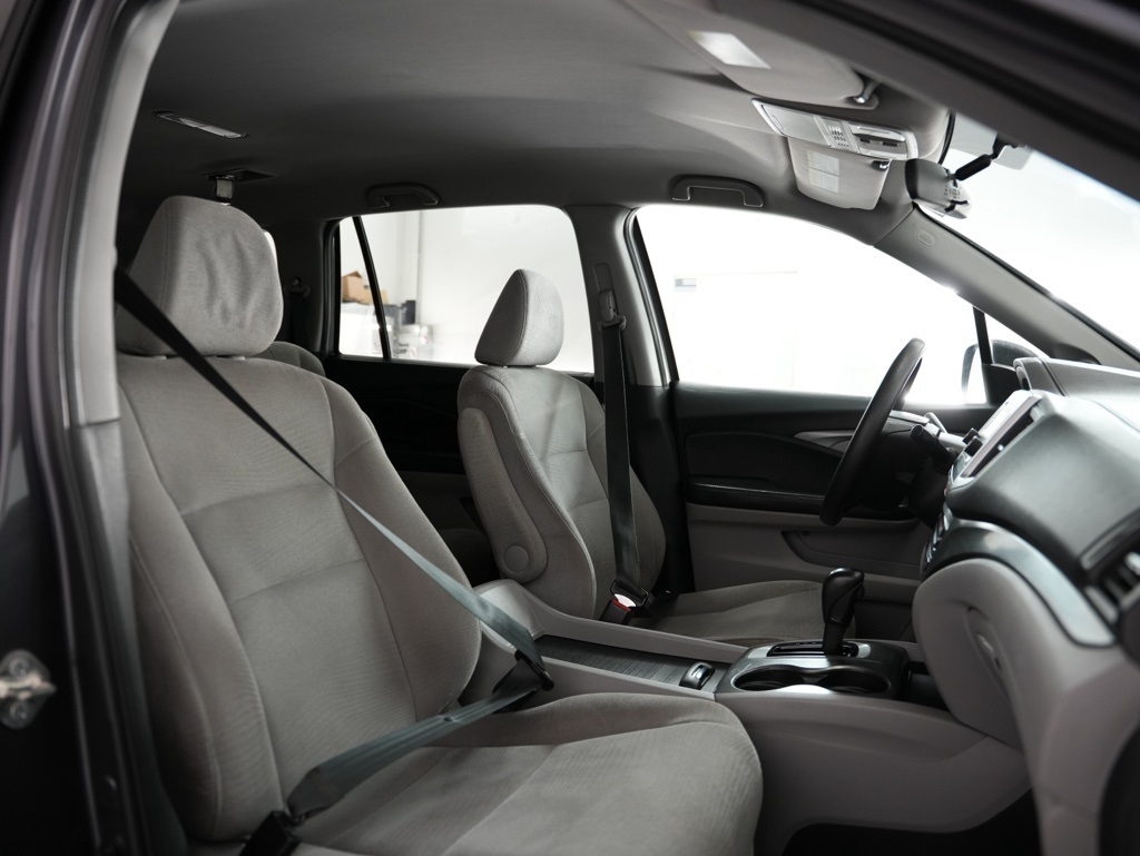 Honda Pilot AWD 4dr LX 2016