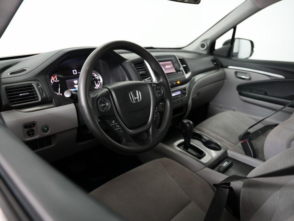 Honda Pilot AWD 4dr LX 2016