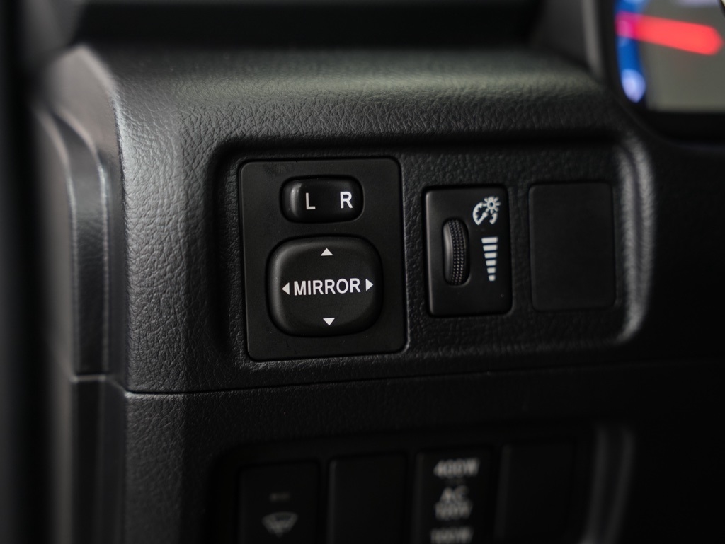 Toyota 4Runner 4WD 4dr V6 Trail Premium (Natl) 2016