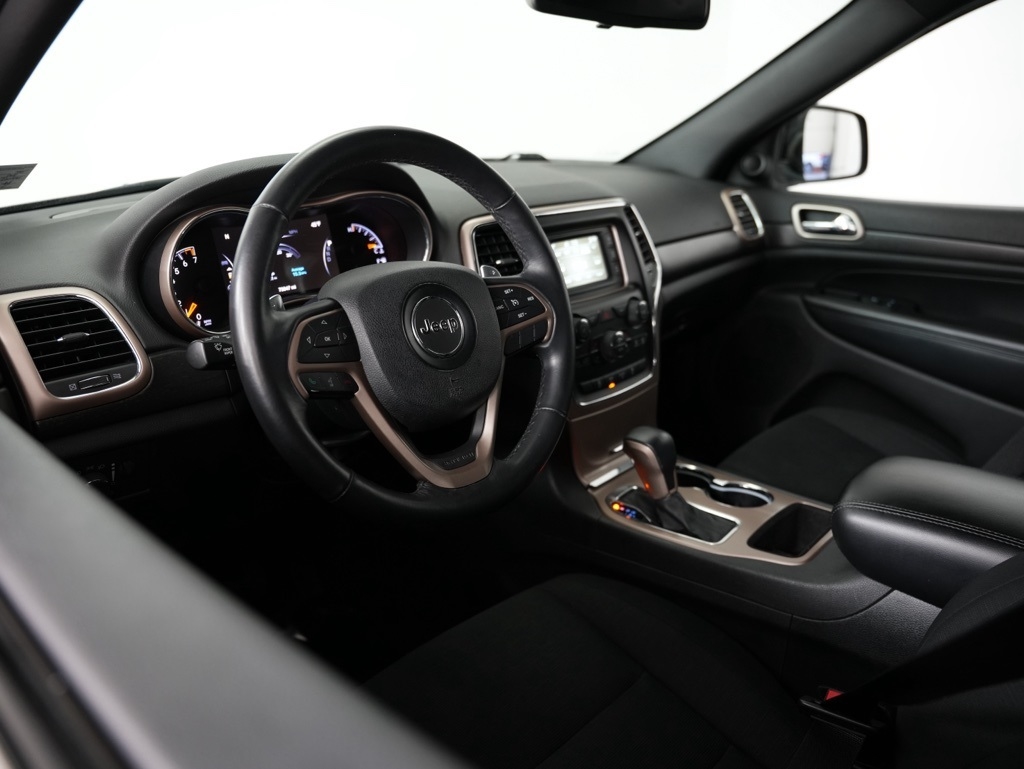 Jeep Grand Cherokee 4WD 4dr Laredo 2016