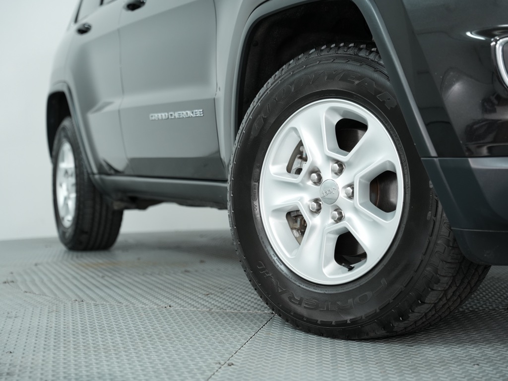 Jeep Grand Cherokee 4WD 4dr Laredo 2016