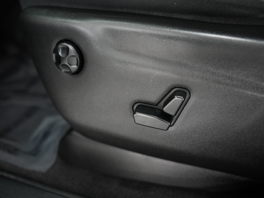 Jeep Grand Cherokee 4WD 4dr Laredo 2016