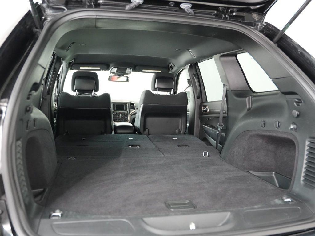 Jeep Grand Cherokee 4WD 4dr Laredo 2016