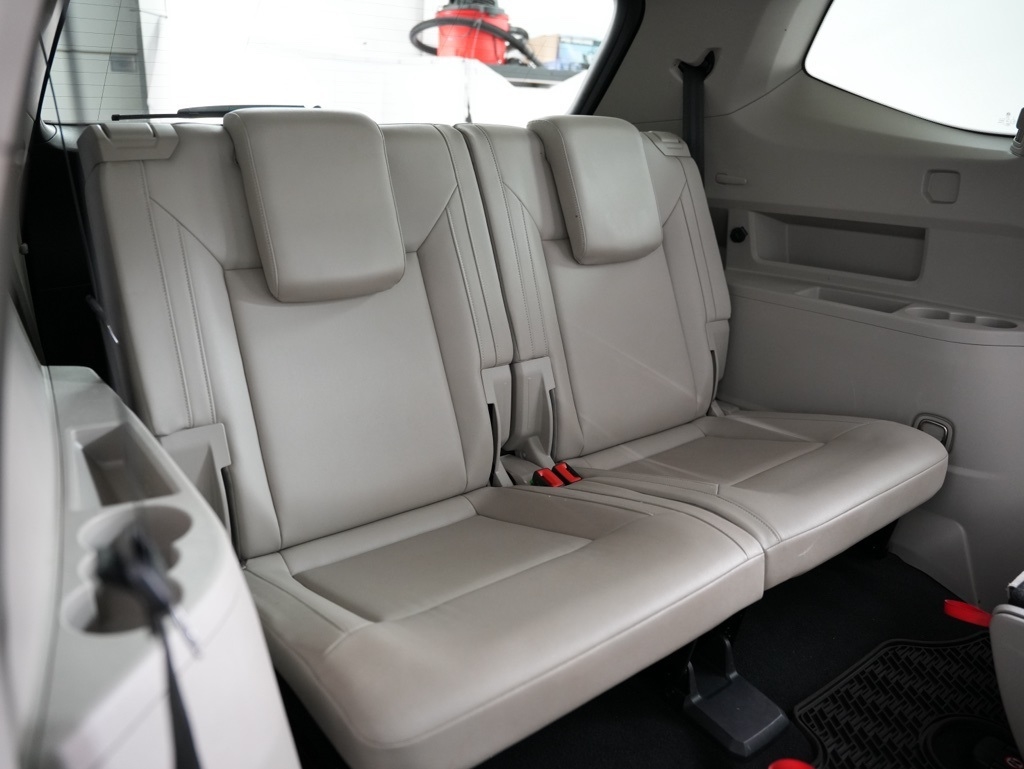 Volkswagen Atlas 3.6L V6 SEL R-Line FWD 2019