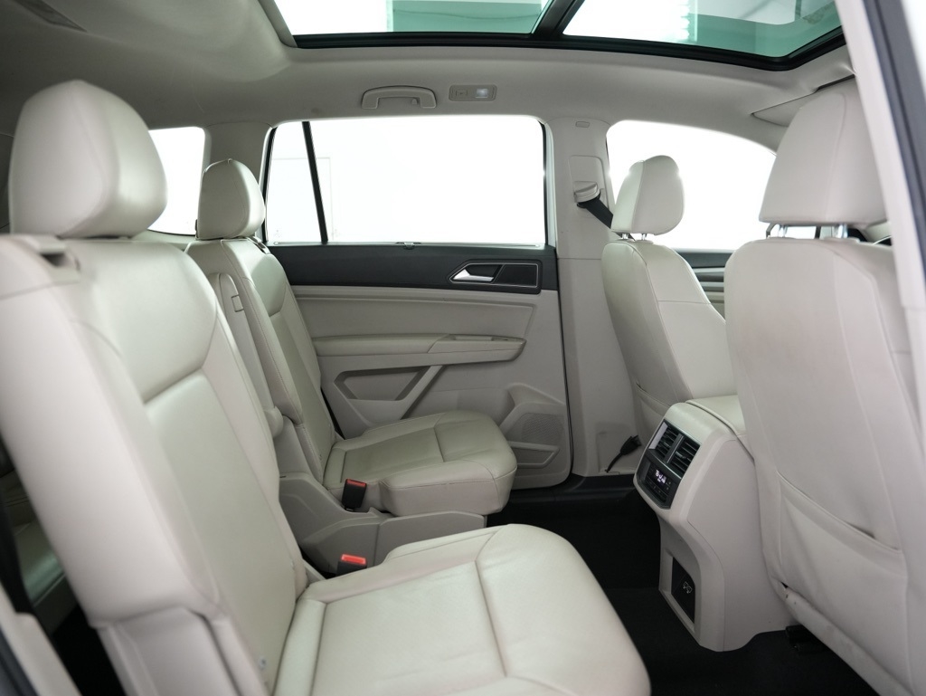 Volkswagen Atlas 3.6L V6 SEL R-Line FWD 2019