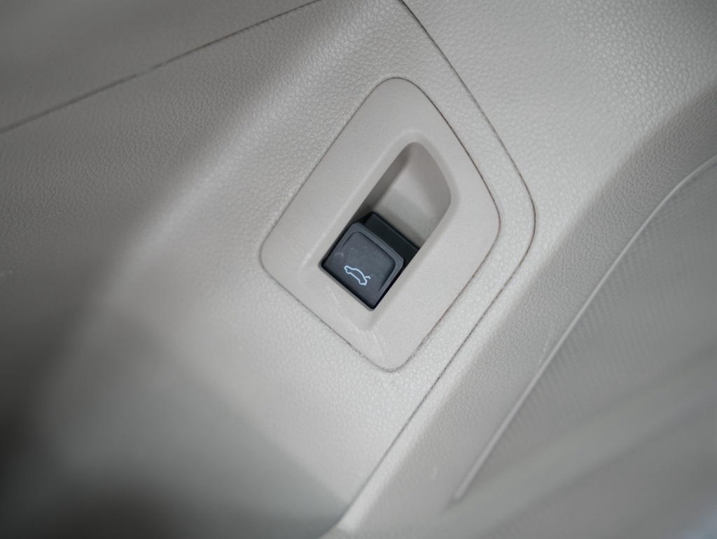 Volkswagen Atlas 3.6L V6 SEL R-Line FWD 2019