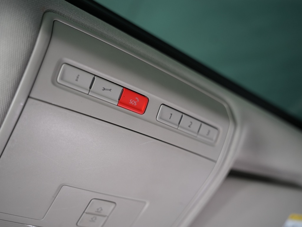 Volkswagen Atlas 3.6L V6 SEL R-Line FWD 2019