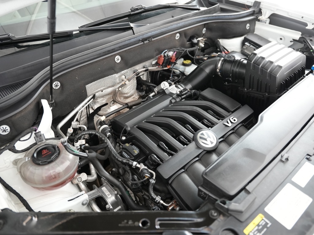 Volkswagen Atlas 3.6L V6 SEL R-Line FWD 2019