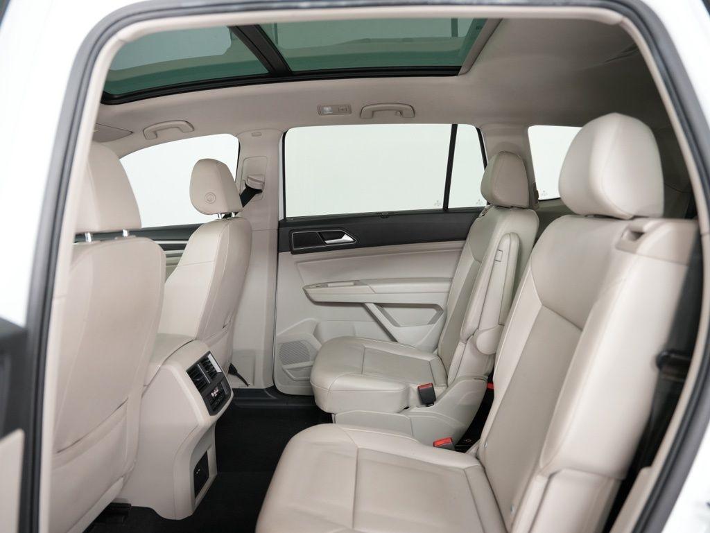 Volkswagen Atlas 3.6L V6 SEL R-Line FWD 2019