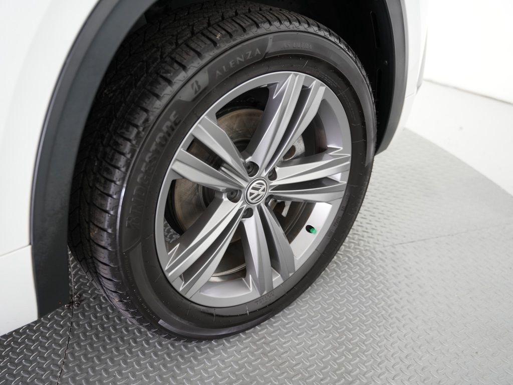 Volkswagen Atlas 3.6L V6 SEL R-Line FWD 2019