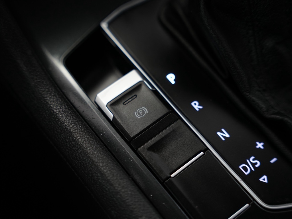 Volkswagen Tiguan 2.0T S FWD 2020