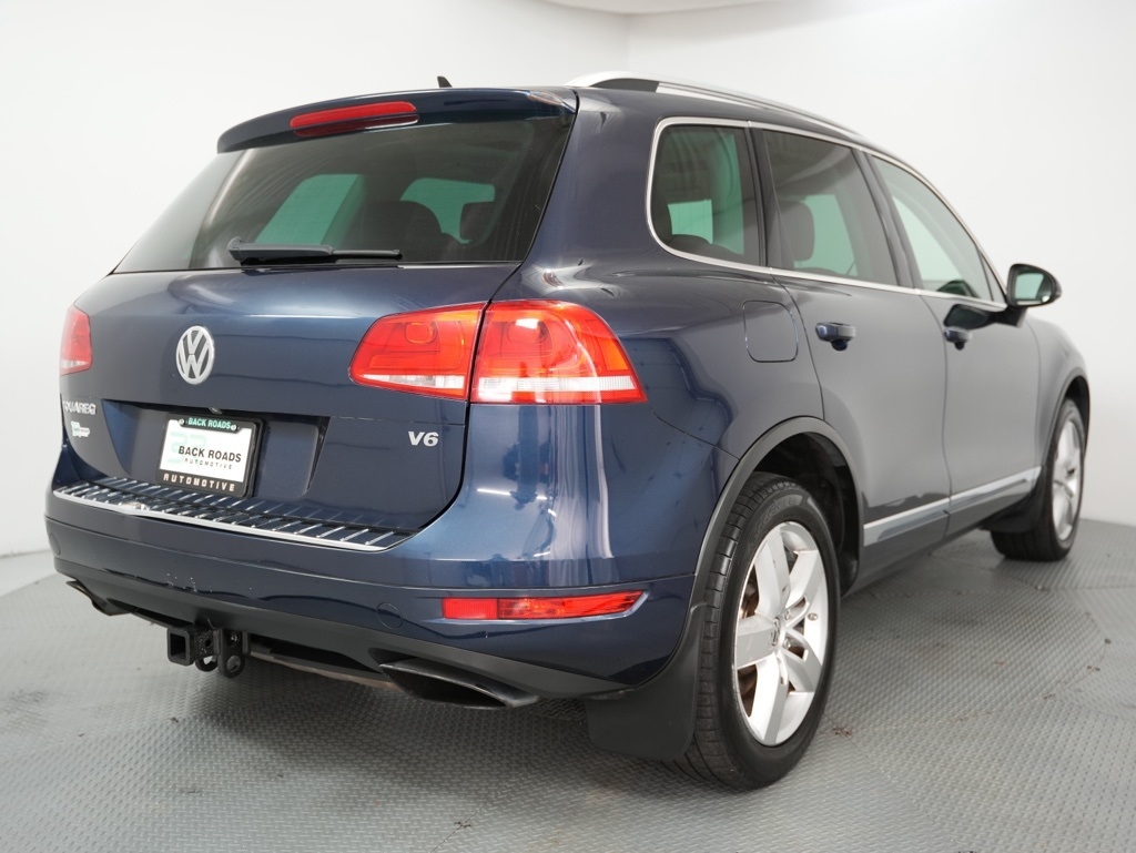 Volkswagen Touareg 4dr VR6 Sport w/Nav 2013
