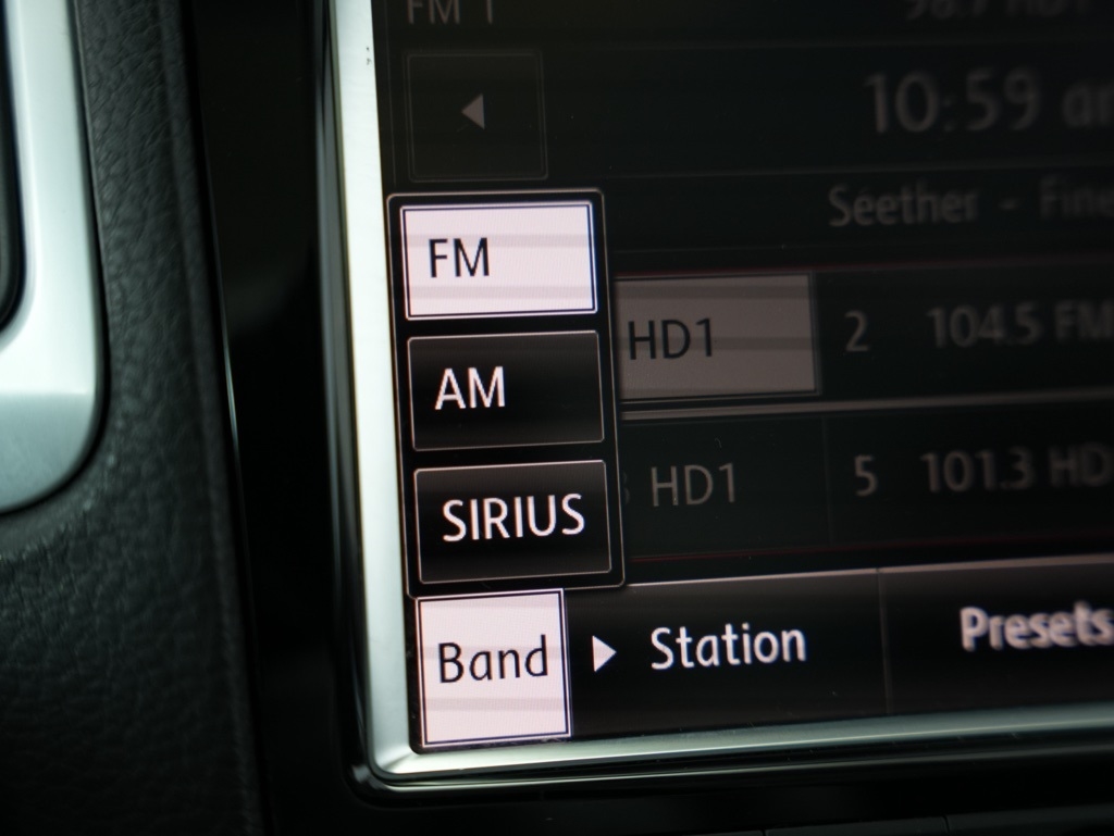 Volkswagen Touareg 4dr VR6 Sport w/Nav 2013