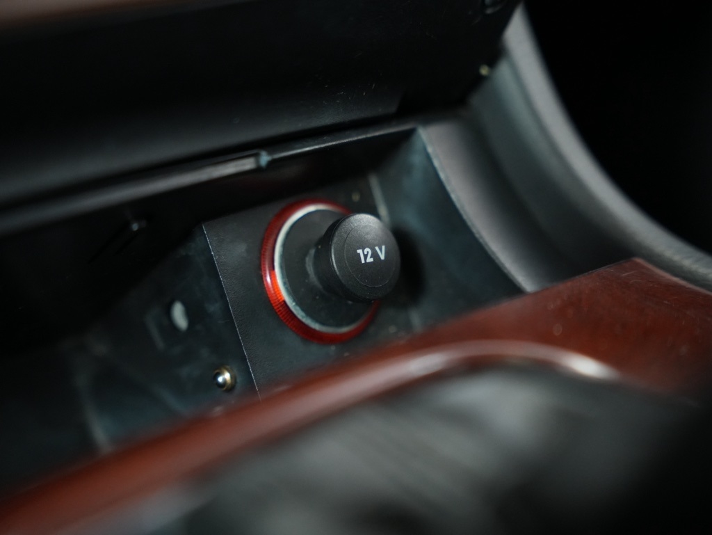 Volkswagen Touareg 4dr VR6 Sport w/Nav 2013