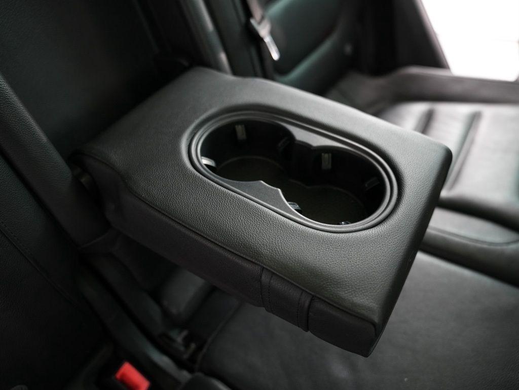 Volkswagen Touareg 4dr VR6 Sport w/Nav 2013