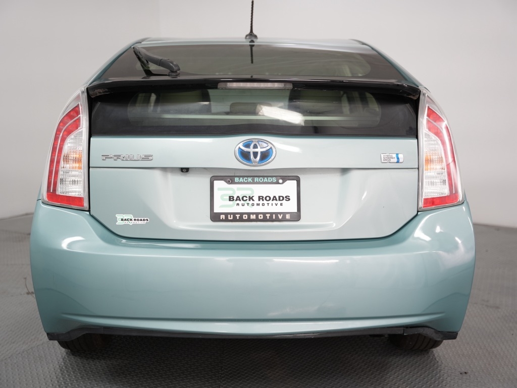 Toyota Prius 5dr HB Three (Natl) 2012