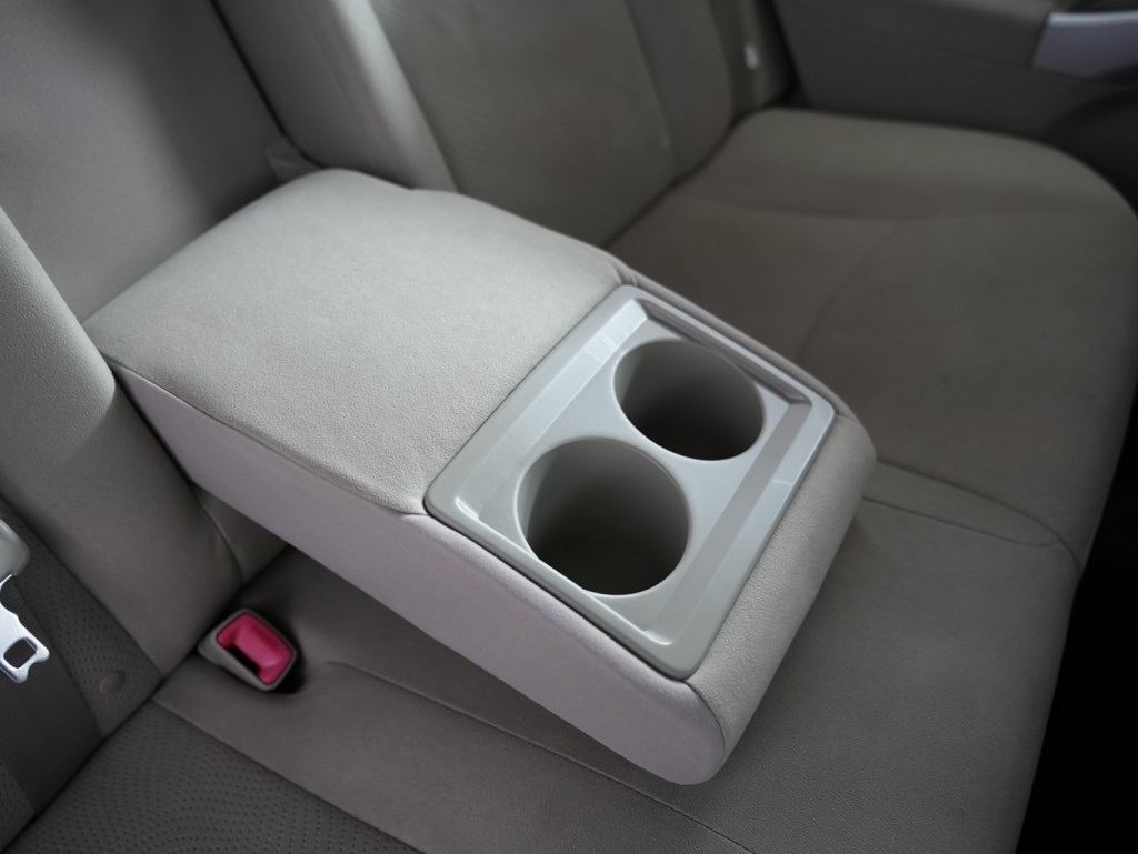 Toyota Prius 5dr HB Three (Natl) 2012