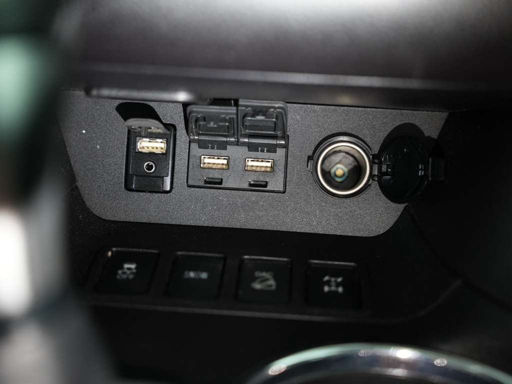 Toyota Highlander Limited V6 AWD (Natl) 2019