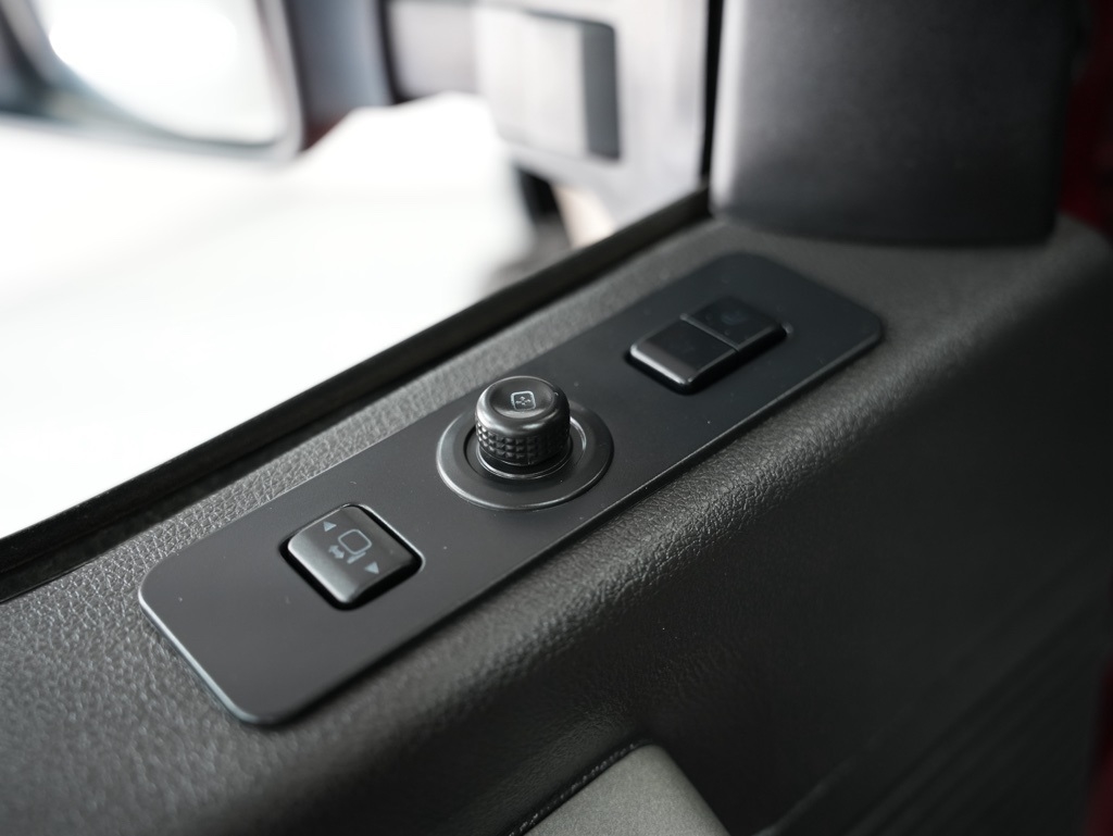 Ford Super Duty F-250 SRW 4WD Crew Cab 156" Platinum 2014