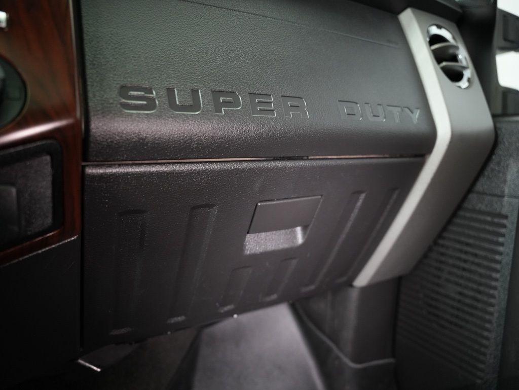 Ford Super Duty F-250 SRW 4WD Crew Cab 156" Platinum 2014