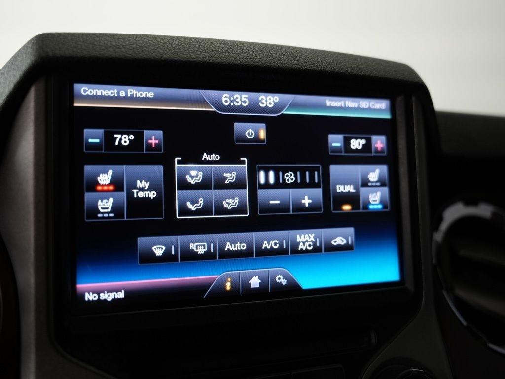 Ford Super Duty F-250 SRW 4WD Crew Cab 156" Platinum 2014