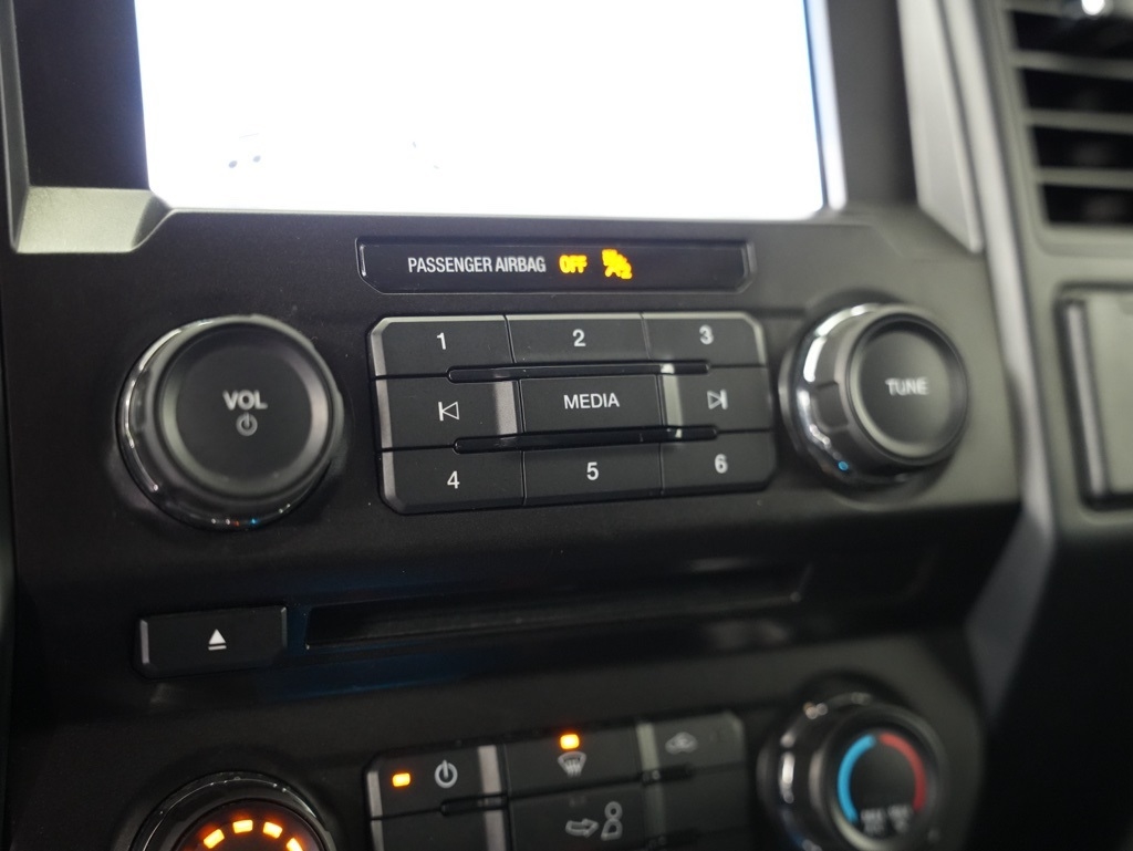 Ford F-150 Lariat 4WD SuperCrew 5.5' Box 2018