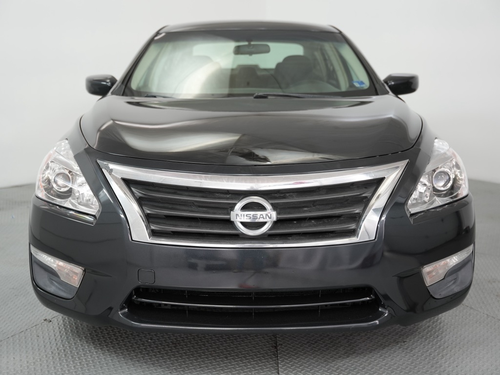 Nissan Altima 4dr Sdn I4 2.5 S 2013
