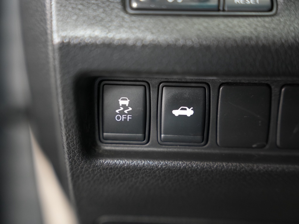 Nissan Altima 4dr Sdn I4 2.5 S 2013