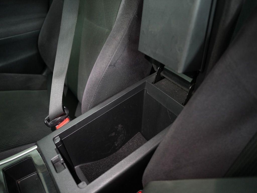 Nissan Altima 4dr Sdn I4 2.5 S 2013