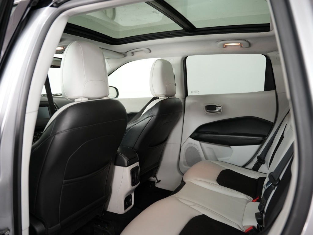 Jeep Compass Latitude FWD 2018