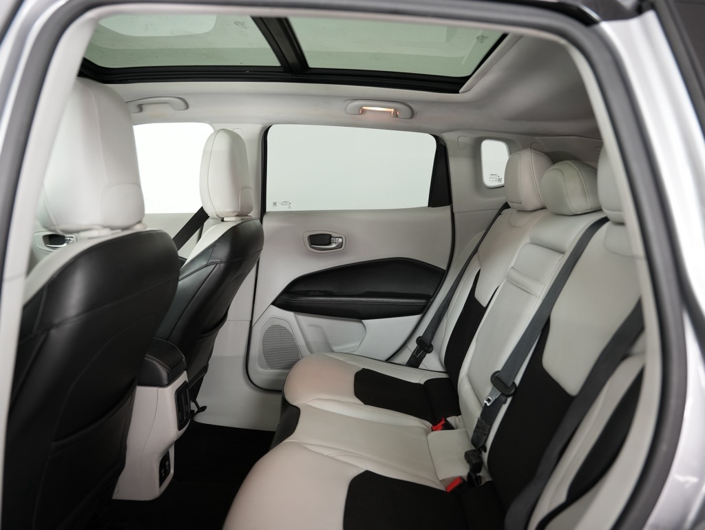 Jeep Compass Latitude FWD 2018