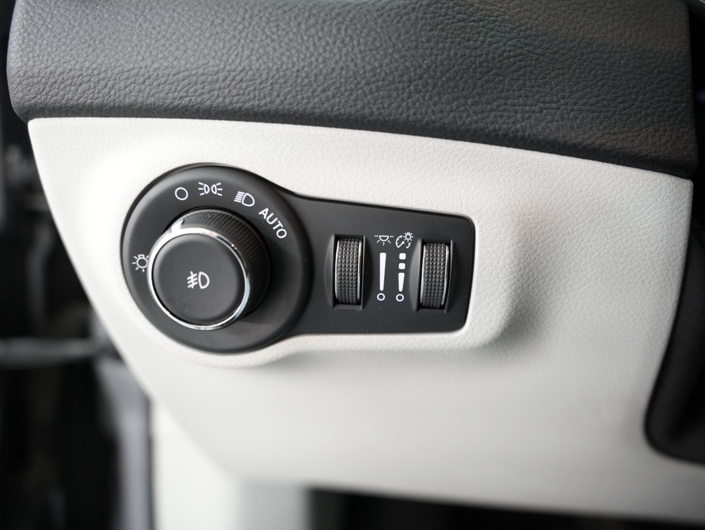 Jeep Compass Latitude FWD 2018