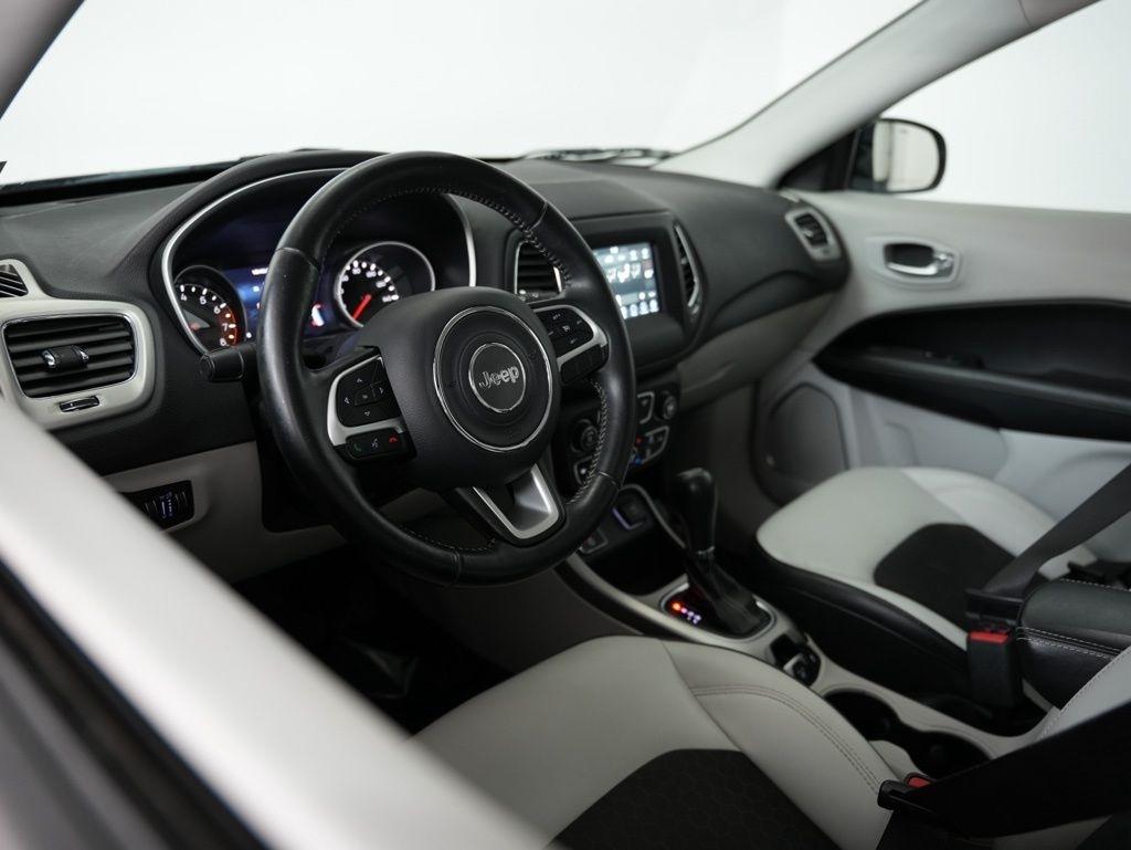 Jeep Compass Latitude FWD 2018