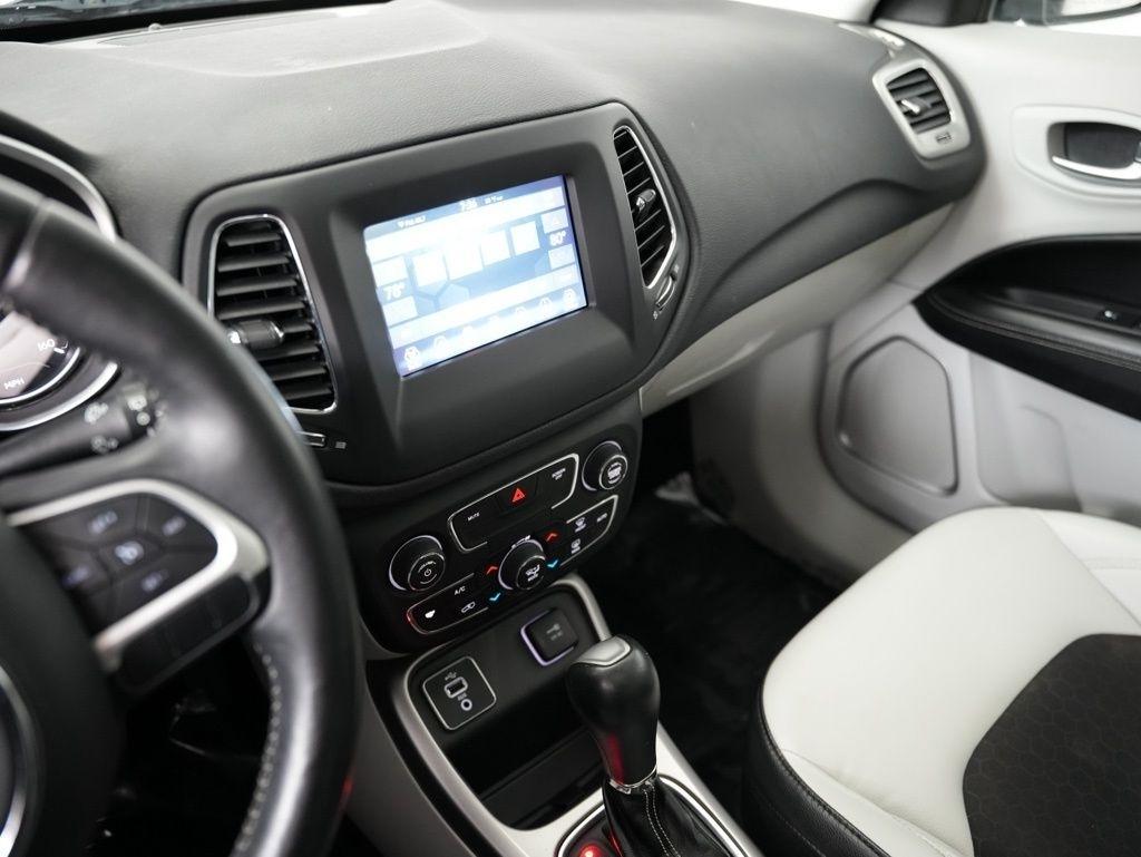 Jeep Compass Latitude FWD 2018