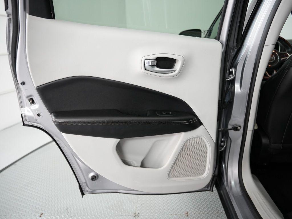 Jeep Compass Latitude FWD 2018