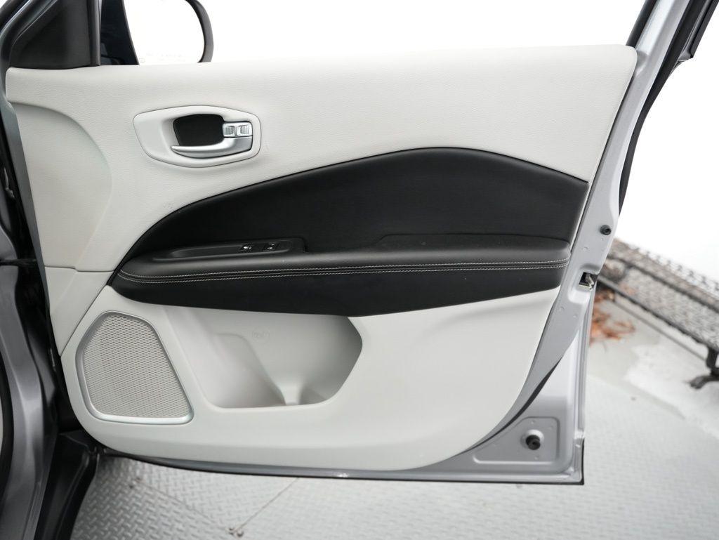 Jeep Compass Latitude FWD 2018