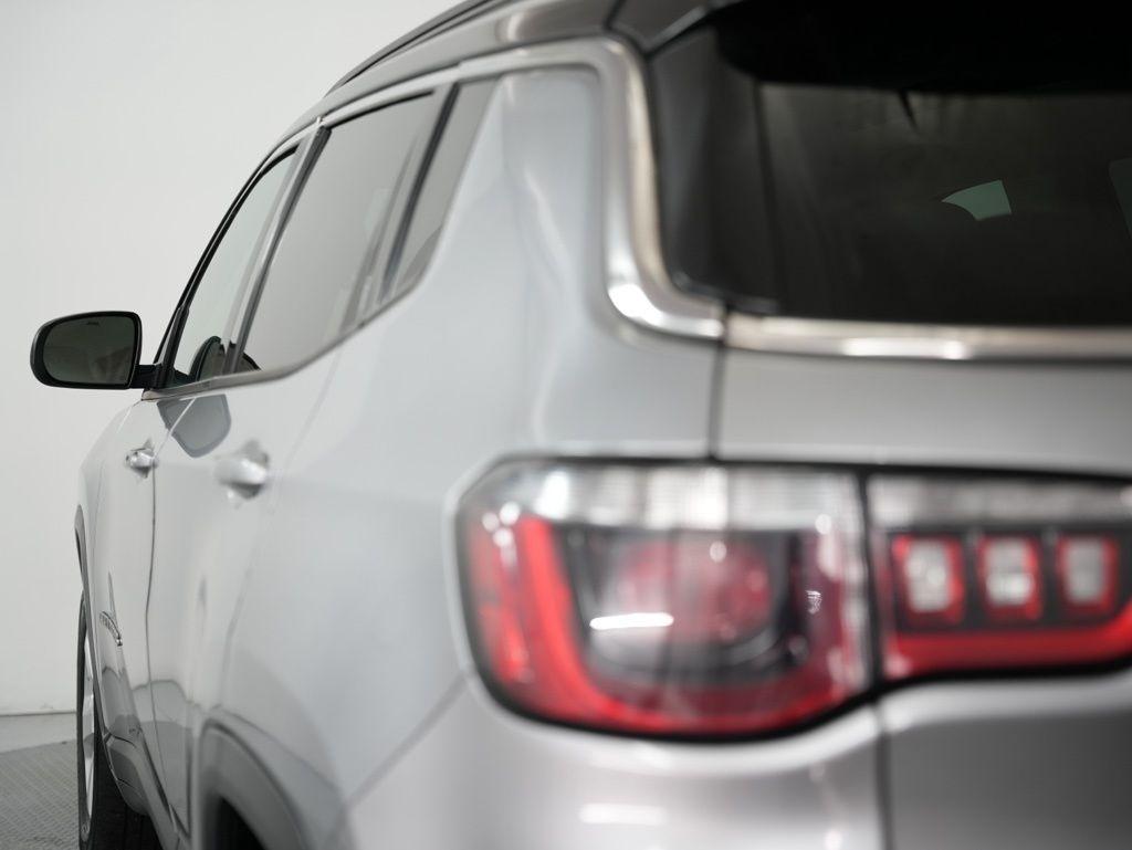 Jeep Compass Latitude FWD 2018