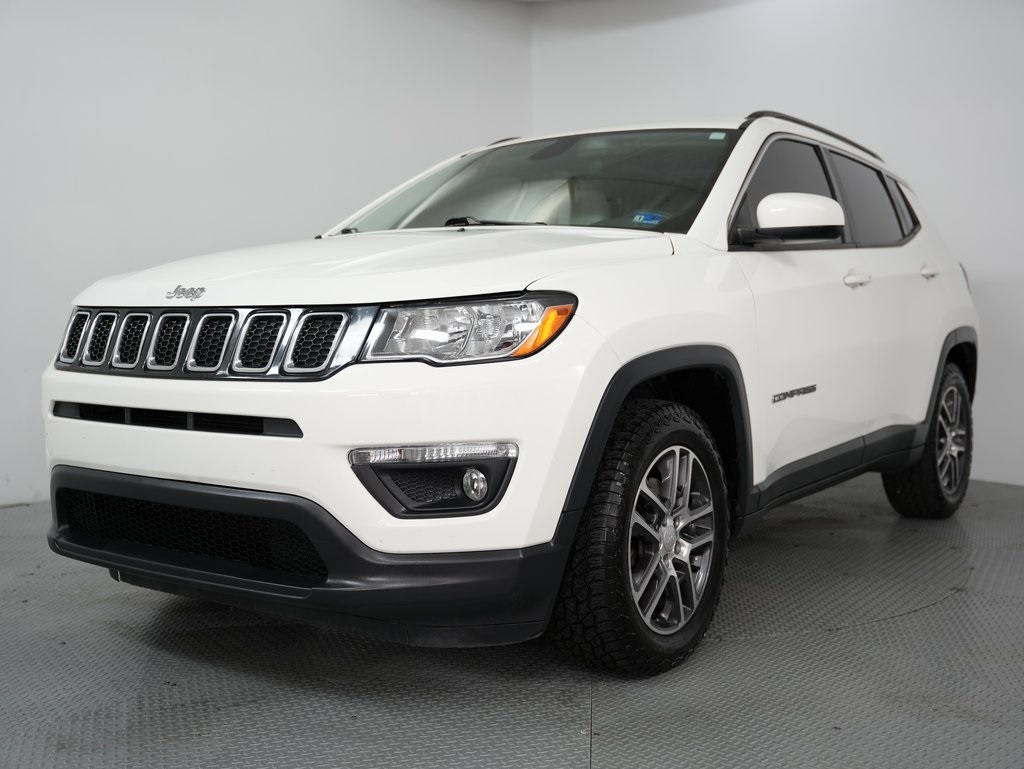 Jeep Compass Latitude w/Sun/Wheel Pkg FWD 2018