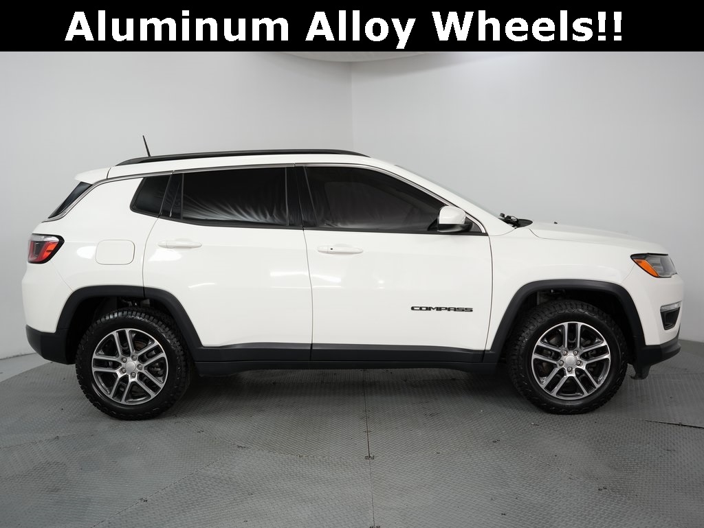 Jeep Compass Latitude w/Sun/Wheel Pkg FWD 2018