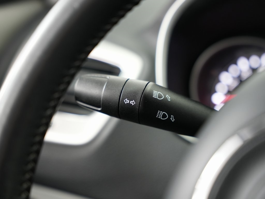 Jeep Compass Latitude w/Sun/Wheel Pkg FWD 2018