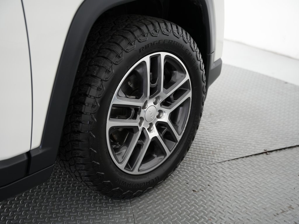 Jeep Compass Latitude w/Sun/Wheel Pkg FWD 2018