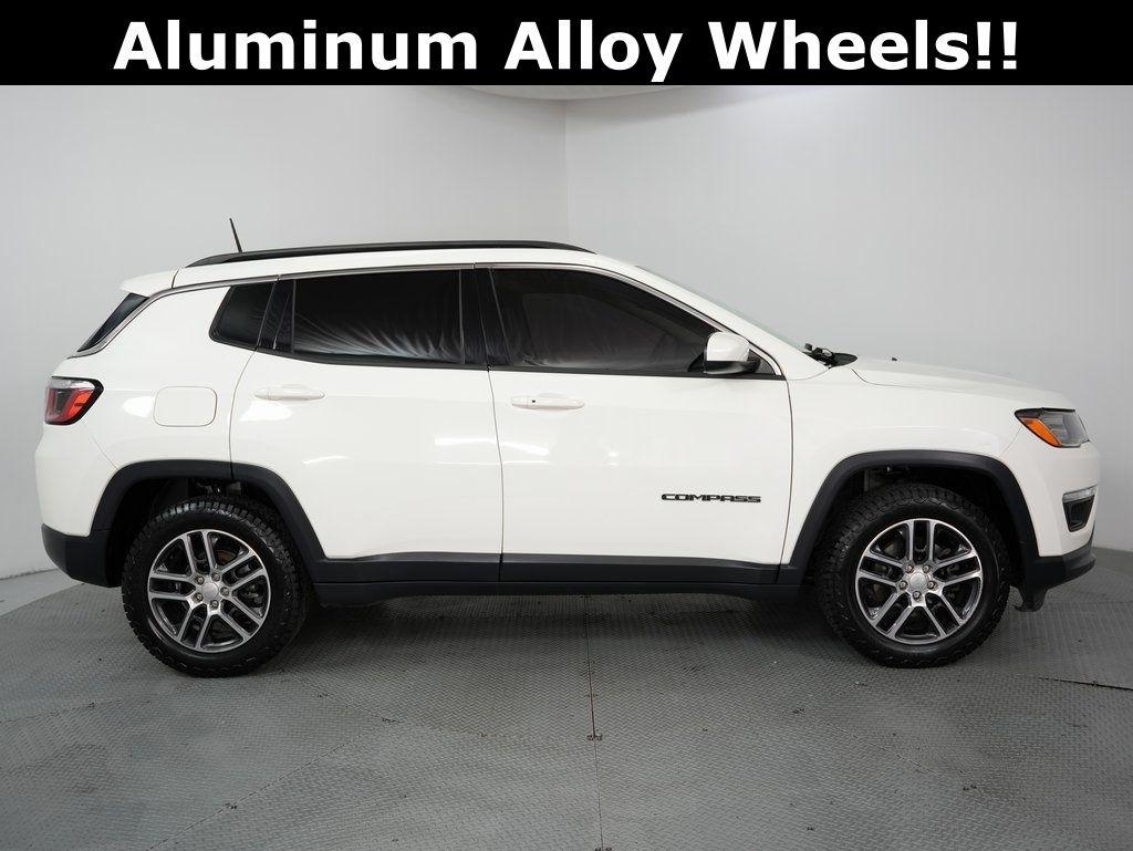 Jeep Compass Latitude w/Sun/Wheel Pkg FWD 2018