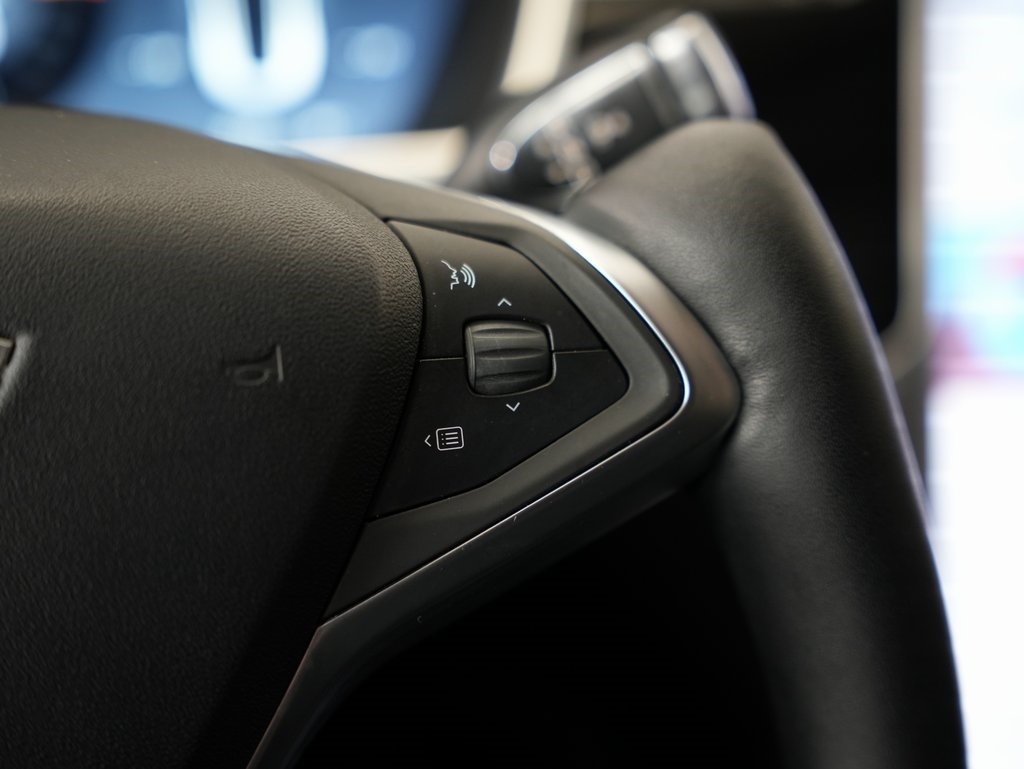 Tesla Model S 4dr Sdn 60 kWh Battery 2014