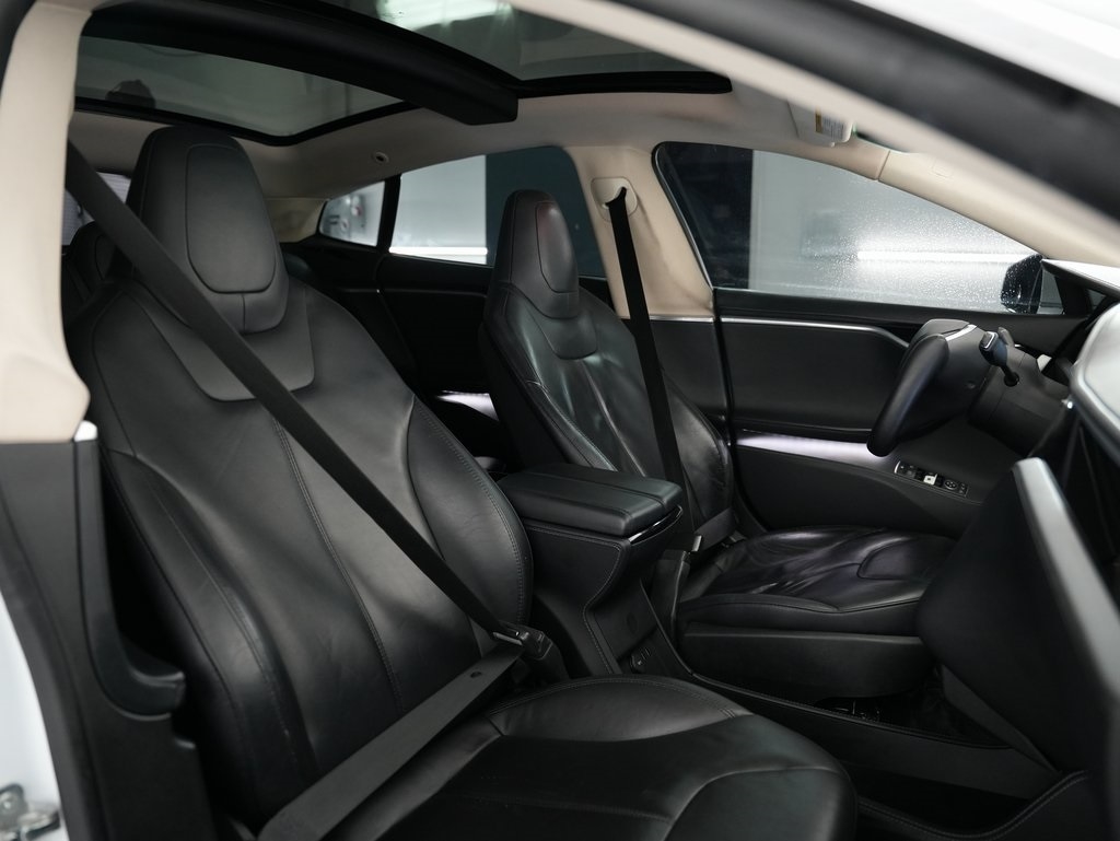 Tesla Model S 4dr Sdn 60 kWh Battery 2014