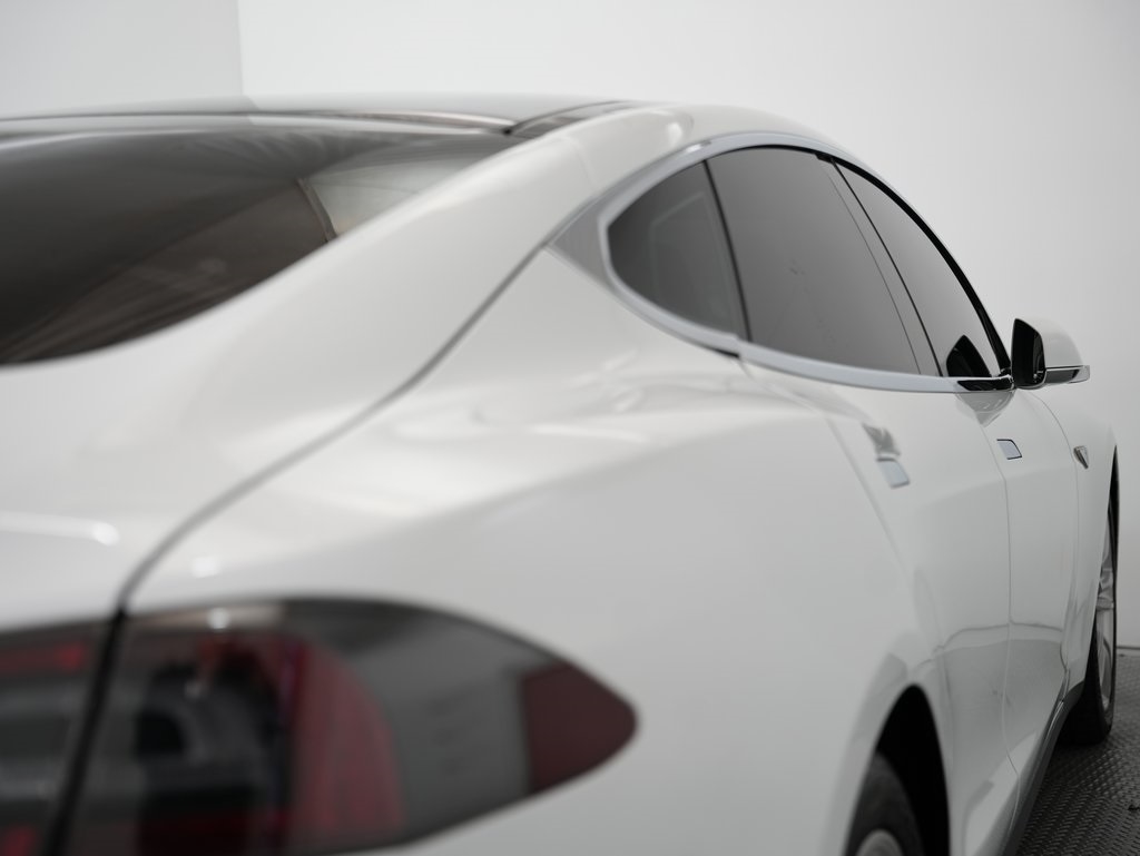 Tesla Model S 4dr Sdn 60 kWh Battery 2014